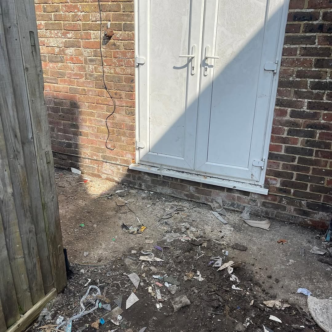 Same back alley cleared after rubbish removal